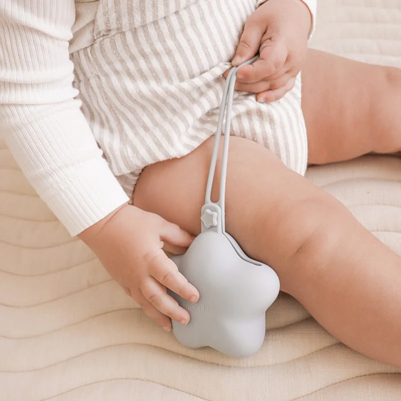 Silicone Pacifier Holders - Image 3